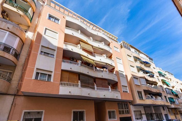 Image No.18-1 Bed Apartment for sale