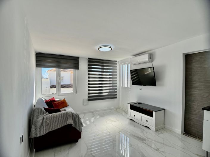 Image No.24-3 Bed Villa for sale