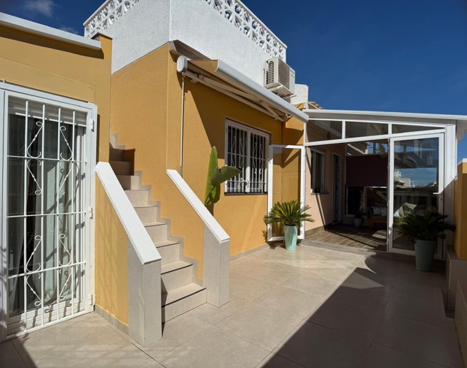 Image No.5-3 Bed Villa for sale