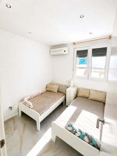 Image No.11-3 Bed Townhouse for sale