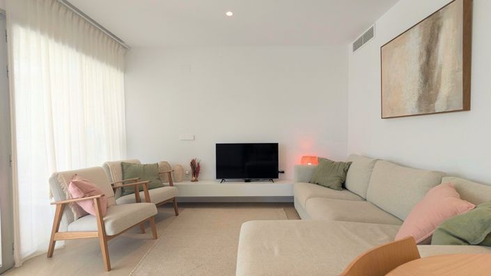 Image No.12-2 Bed Apartment for sale
