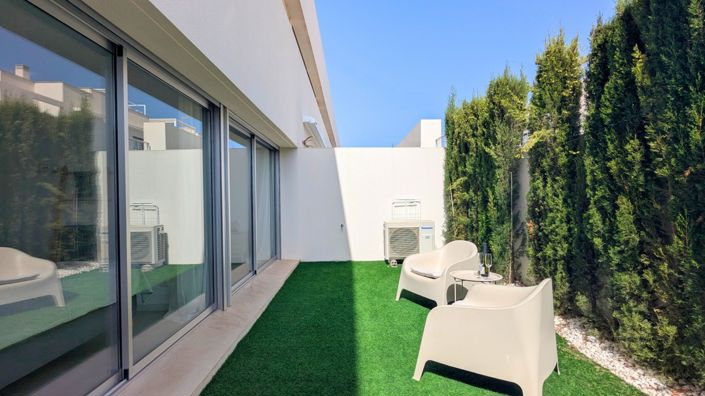 Image No.29-2 Bed Apartment for sale