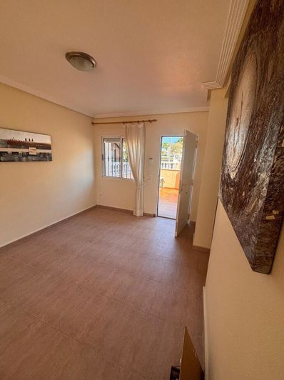 Image No.3-2 Bed Townhouse for sale