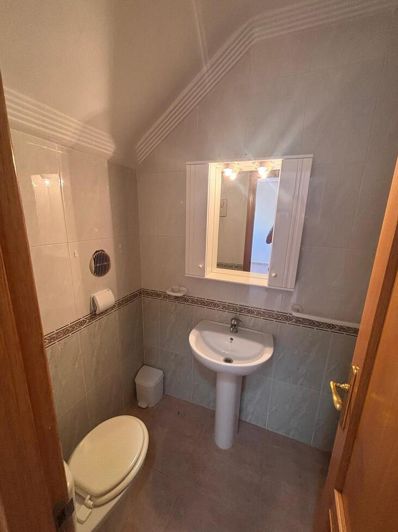 Image No.7-2 Bed Townhouse for sale