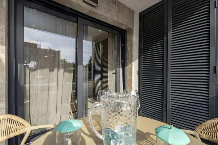 Image No.16-2 Bed Apartment for sale