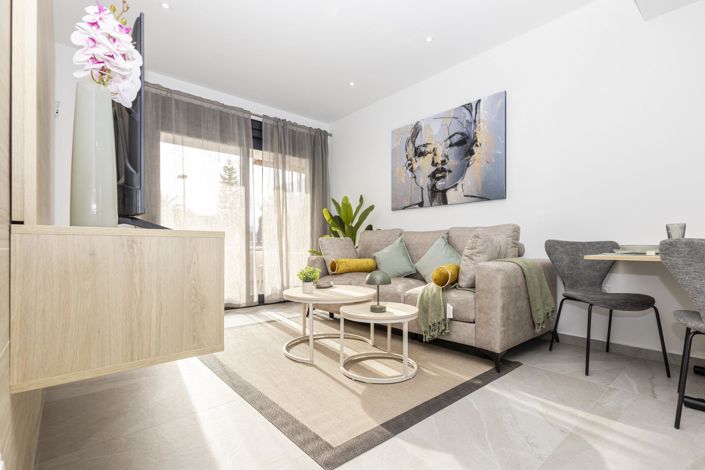 Image No.22-2 Bed Apartment for sale