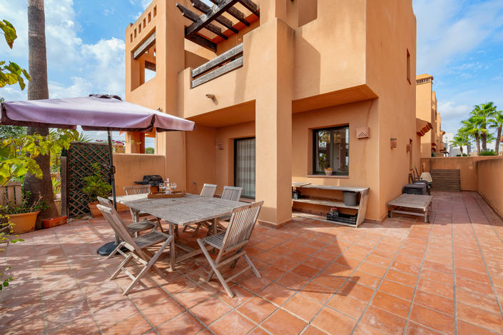 Image No.33-2 Bed Townhouse for sale