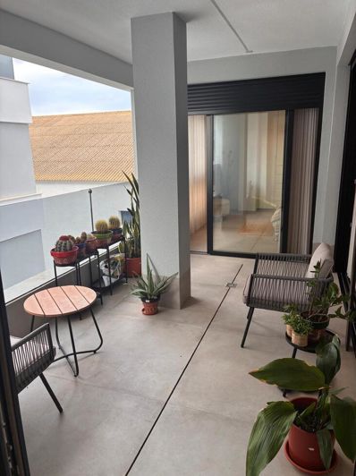 Image No.20-3 Bed Apartment for sale