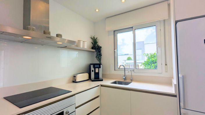 Image No.19-2 Bed Apartment for sale