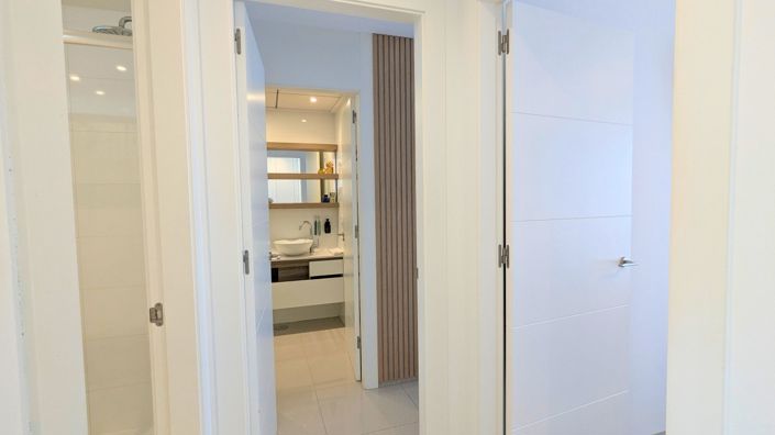Image No.24-2 Bed Apartment for sale