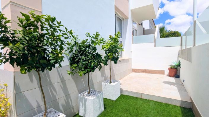 Image No.4-2 Bed Apartment for sale