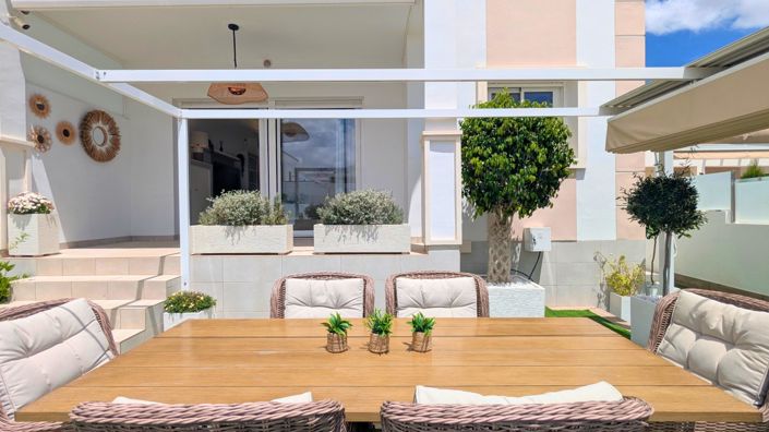 Image No.8-2 Bed Apartment for sale