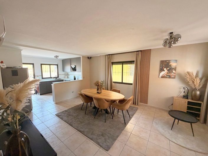 Image No.14-4 Bed Villa for sale