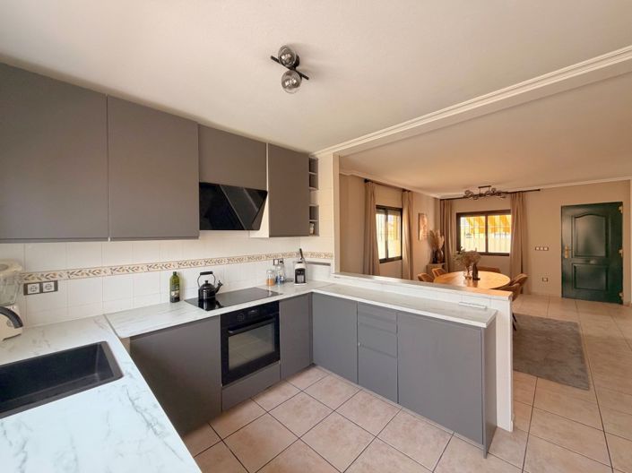 Image No.17-4 Bed Villa for sale
