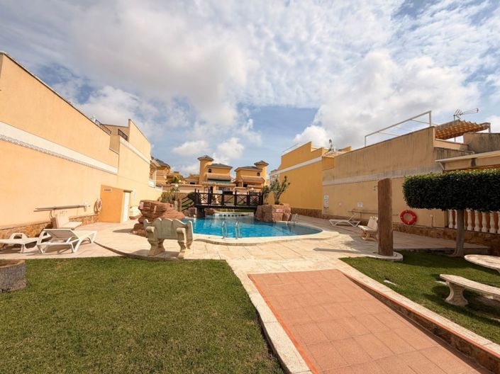 Image No.35-4 Bed Villa for sale