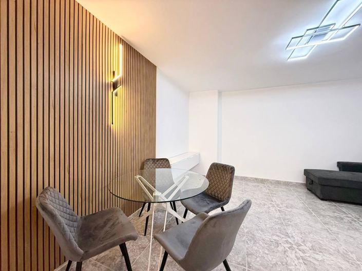 Image No.19-2 Bed Apartment for sale
