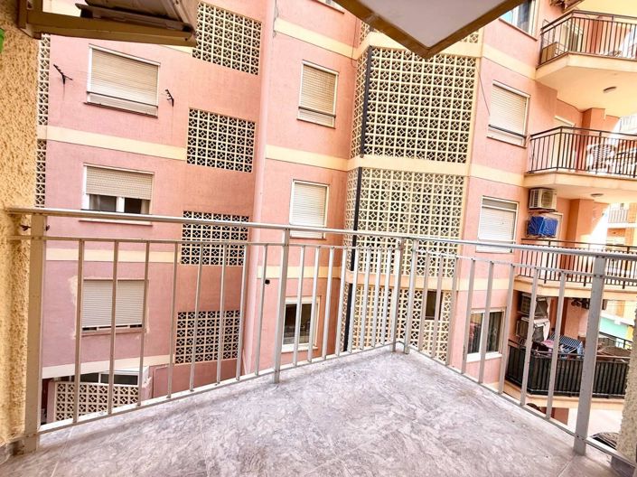 Image No.27-2 Bed Apartment for sale