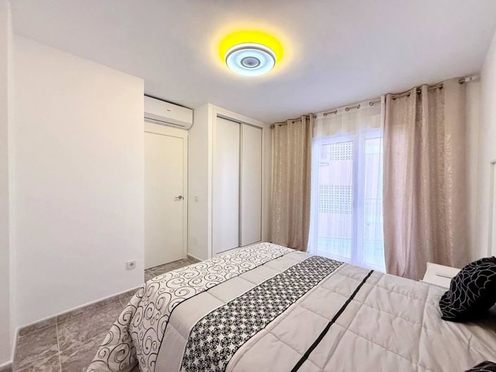 Image No.32-2 Bed Apartment for sale