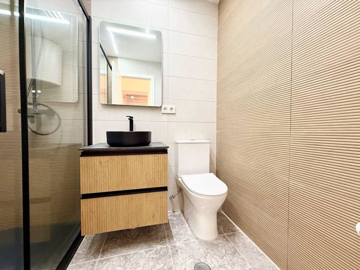 Image No.36-2 Bed Apartment for sale