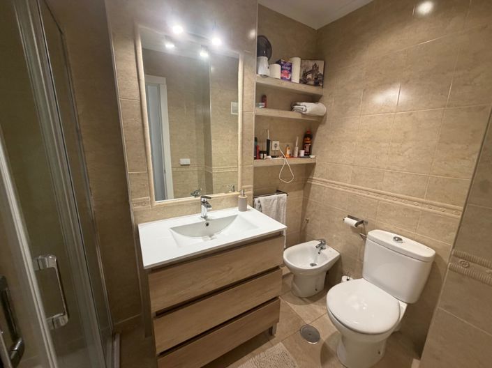 Image No.14-3 Bed Apartment for sale