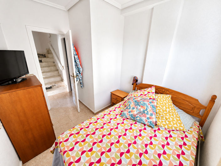 Image No.23-3 Bed House for sale