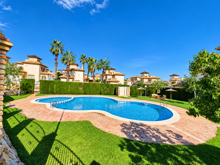 Image No.44-3 Bed House for sale
