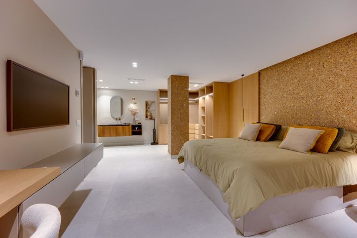 Image No.19-2 Bed Apartment for sale