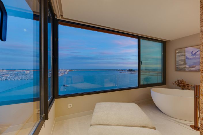Image No.20-2 Bed Apartment for sale