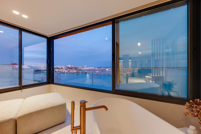 Image No.21-2 Bed Apartment for sale