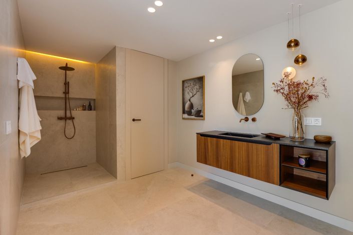Image No.28-2 Bed Apartment for sale