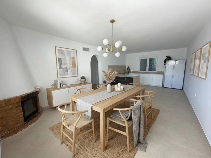 Image No.12-2 Bed Bungalow for sale