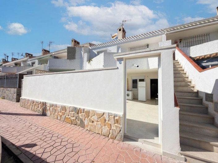 Image No.19-2 Bed Bungalow for sale