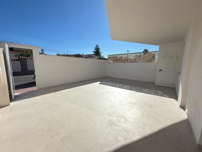 Image No.3-2 Bed Bungalow for sale