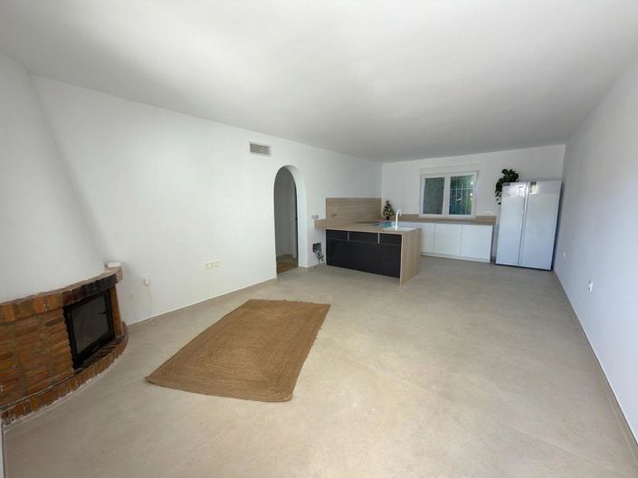 Image No.4-2 Bed Bungalow for sale