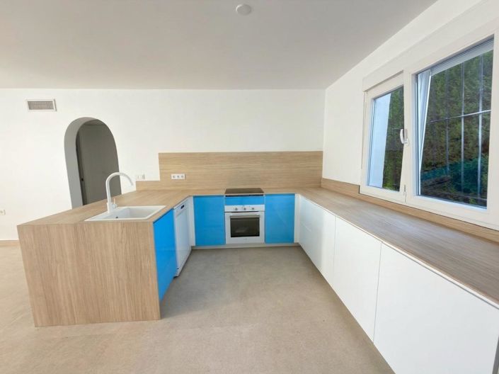 Image No.5-2 Bed Bungalow for sale