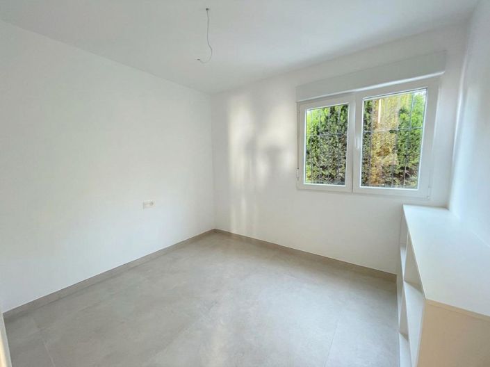 Image No.7-2 Bed Bungalow for sale