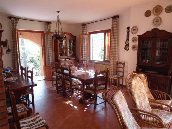 Image No.2-Maison de 4 chambres à vendre à Anghiari