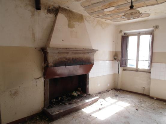 Image No.3-5 Bed Farmhouse for sale