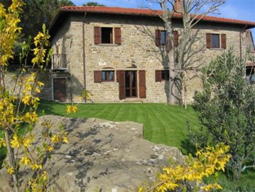 3 Bed Farmhouse for sale