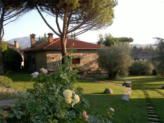 Image No.2-3 Bed Farmhouse for sale