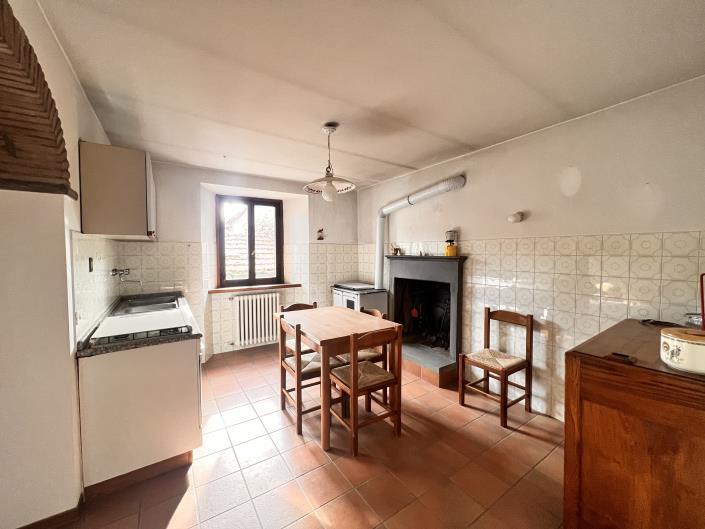 Image No.5-Maison de 2 chambres à vendre à Caprese Michelangelo