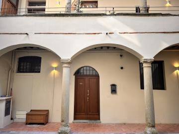 A179-5-entrance