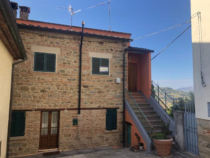 Image No.1-Appartement de 2 chambres à vendre à Monterchi