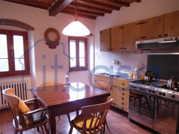 Image No.2-Appartement de 2 chambres à vendre à Sansepolcro