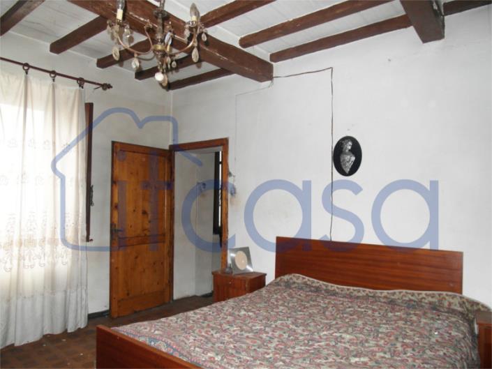 Image No.4-4 Bed Townhouse for sale