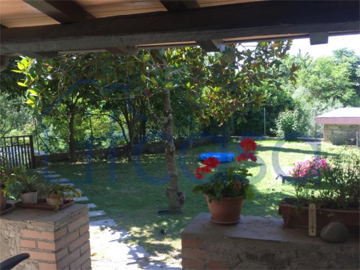 Image No.11-2 Bed Farmhouse for sale