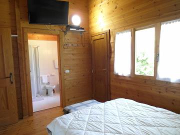 CM255-cabin-bedroom2b