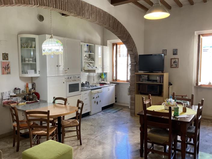 Image No.3-3 Bed Apartment for sale