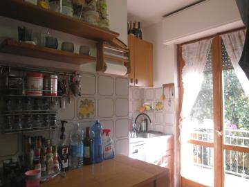 A272-int-kitchen2