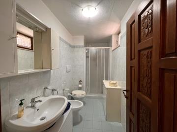 CV284-Villa-della-Verna-bagno-bathroom1